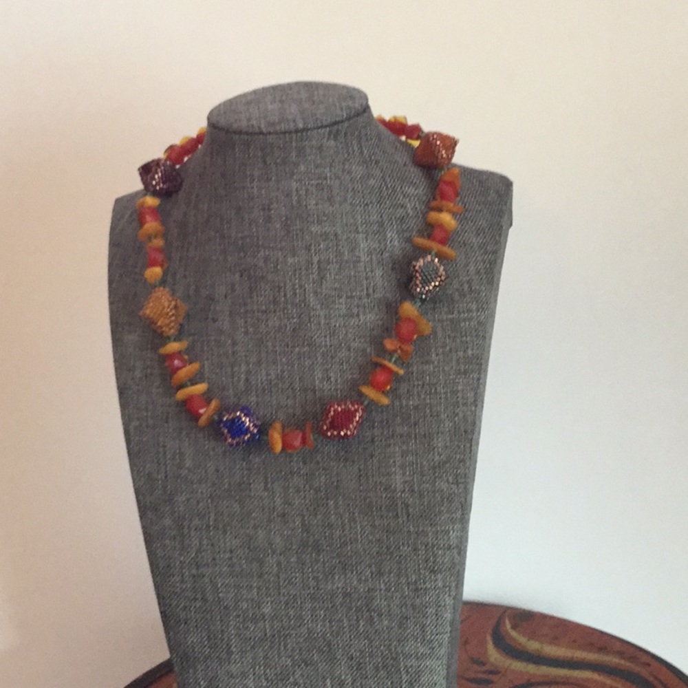 Beaded necklace